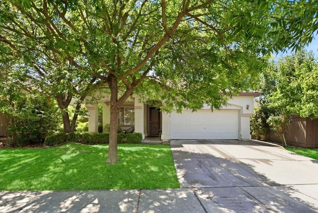 681 Eastbrook Cir, Sacramento, CA 95835