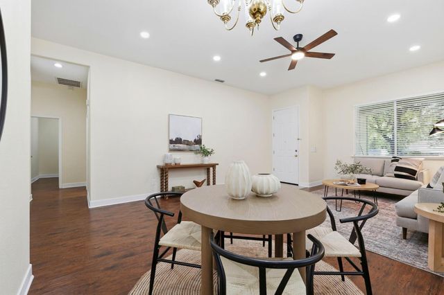 681 Eastbrook Cir, Sacramento, CA 95835