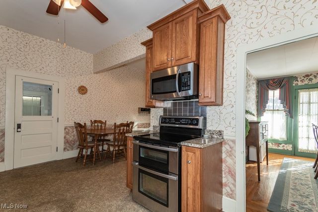 400 North Street, Chardon, OH 44024