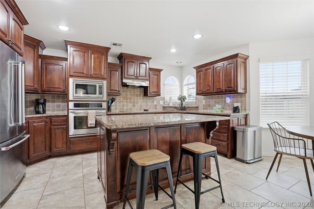 18210 E 47th Street, Tulsa, OK 74134