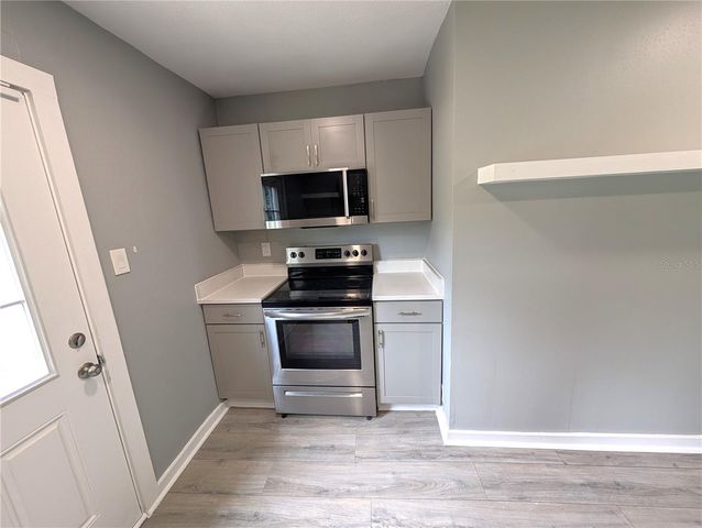 6805 N NAVIN AVENUE, Tampa, FL 33604