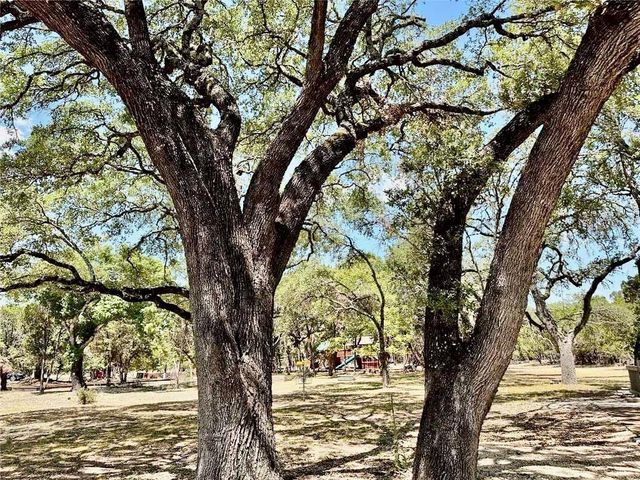 237 Pleasant Valley RD, Wimberley, TX 78676