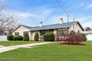 1841 2nd Avenue, Toms River, NJ 08757