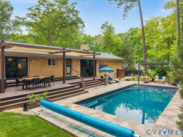 10301 Ashcrest Pl, Henrico, VA 23238