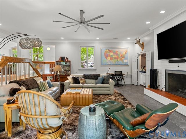 10301 Ashcrest Pl, Henrico, VA 23238