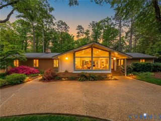 10301 Ashcrest Pl, Henrico, VA 23238