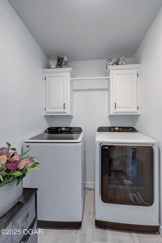 119 W Briarbrook Lane, Carl Junction, MO 64834