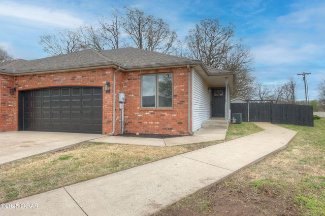 119 W Briarbrook Lane, Carl Junction, MO 64834