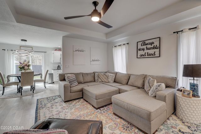 119 W Briarbrook Lane, Carl Junction, MO 64834