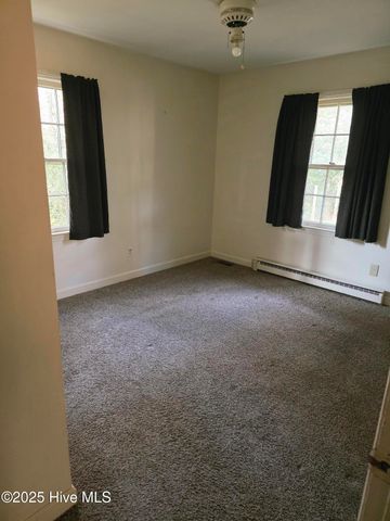 88 Country Club Road, Whiteville, NC 28472