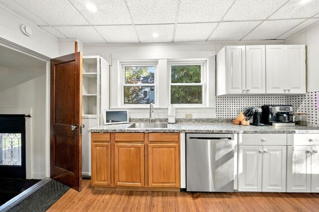 16 Jones Rd, Weston, MA 02493