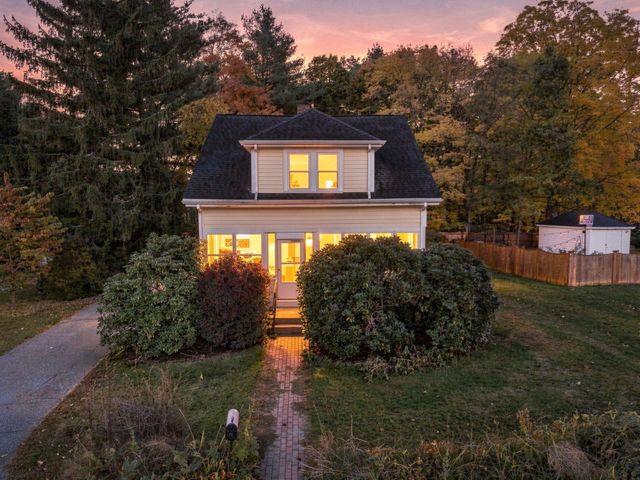 16 Jones Rd, Weston, MA 02493