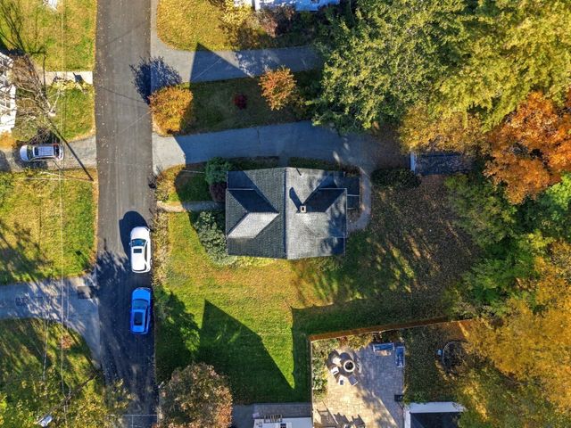 16 Jones Rd, Weston, MA 02493