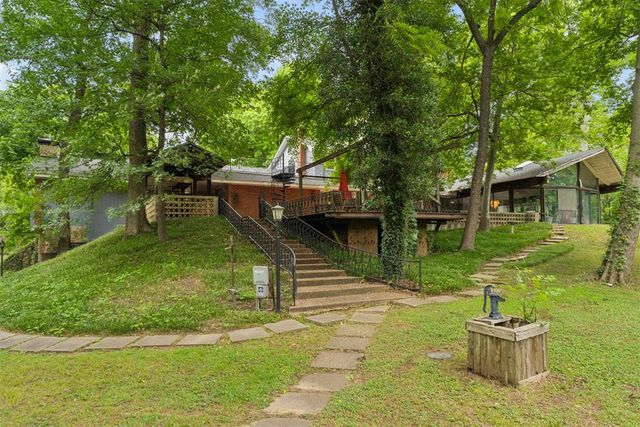 1100 Live Oak Drive, Norman, OK 73072