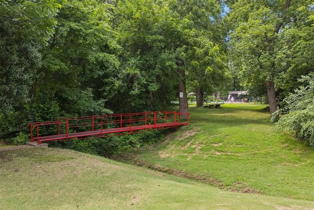 1100 Live Oak Drive, Norman, OK 73072