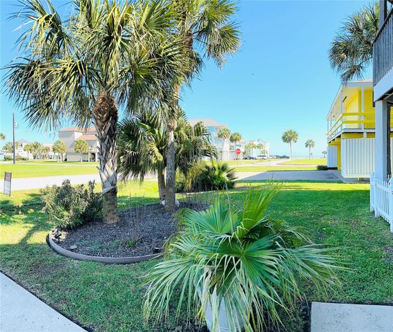 4119 Campeche Court, Galveston, TX 77554