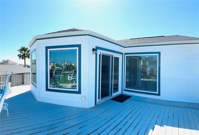 4119 Campeche Court, Galveston, TX 77554