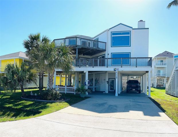 4119 Campeche Court, Galveston, TX 77554