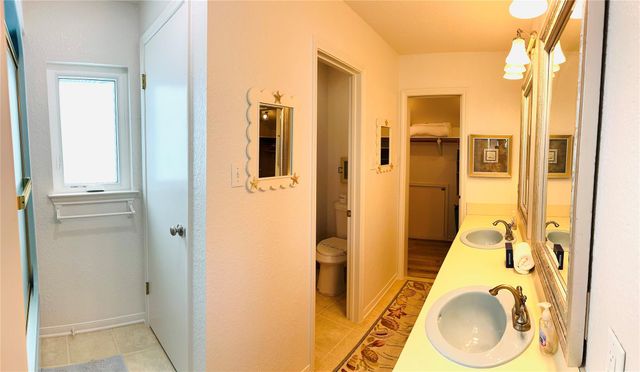 4119 Campeche Court, Galveston, TX 77554