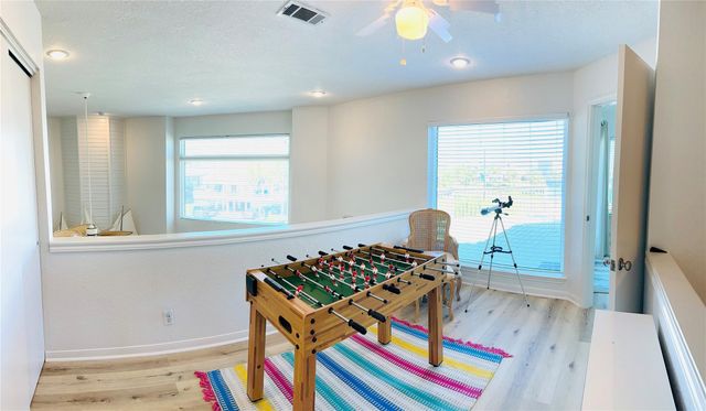 4119 Campeche Court, Galveston, TX 77554