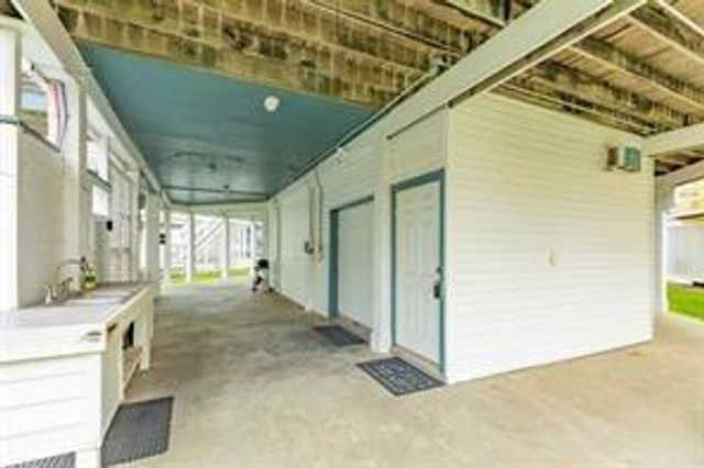 4119 Campeche Court, Galveston, TX 77554