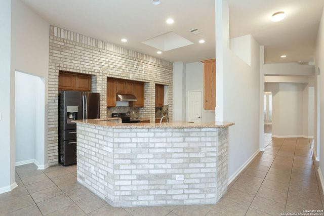 3311 Fontenay, San Antonio, TX 78251