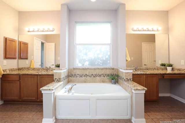 3311 Fontenay, San Antonio, TX 78251