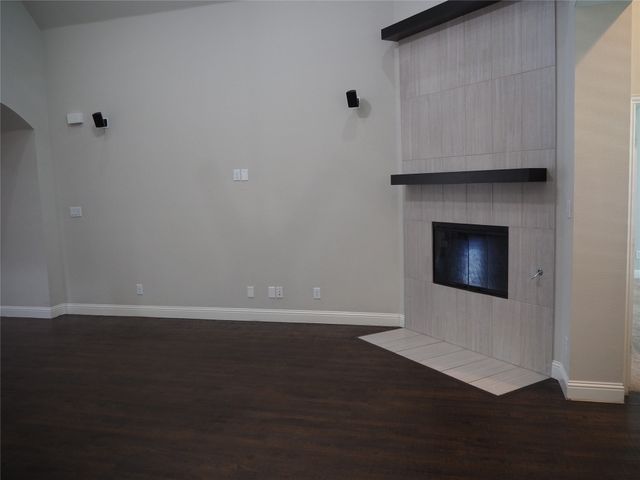 909 Fenceline Drive, Argyle, TX 76226