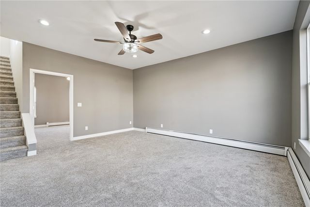 809 Jefferson Avenue, Lowden, IA 52255