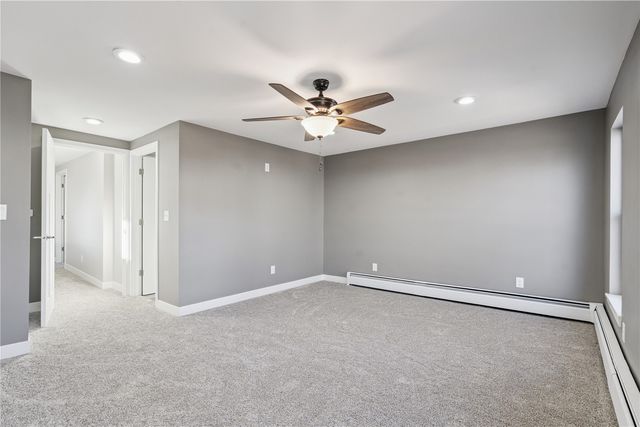 809 Jefferson Avenue, Lowden, IA 52255