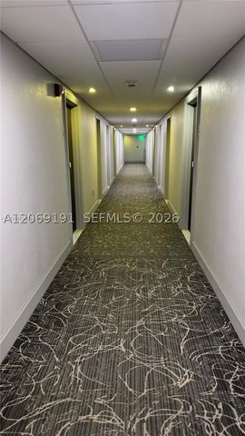 300 Bayview Dr 1102, Sunny Isles Beach, FL 33160
