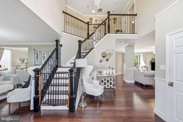 8 AUSTIN RD, Marlton, NJ 08053