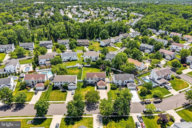 8 AUSTIN RD, Marlton, NJ 08053