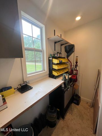 448 Thomasville Road, Florence, MS 39073