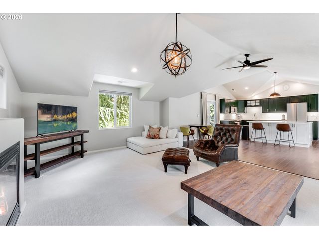 30545 Sw LADD HILL Rd, Sherwood, OR 97140