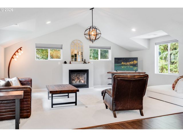 30545 Sw LADD HILL Rd, Sherwood, OR 97140