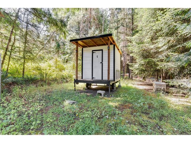 30545 Sw LADD HILL Rd, Sherwood, OR 97140