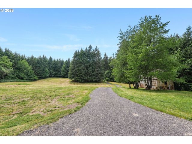 30545 Sw LADD HILL Rd, Sherwood, OR 97140
