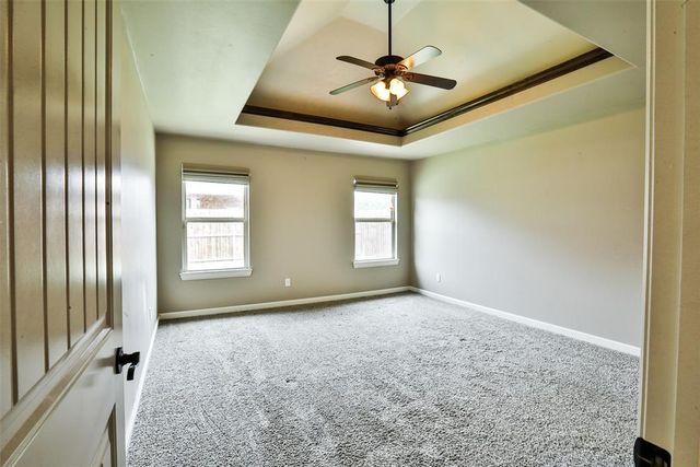 821 SE 7th Court, Moore, OK 73160