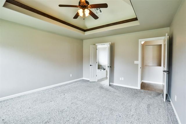 821 SE 7th Court, Moore, OK 73160
