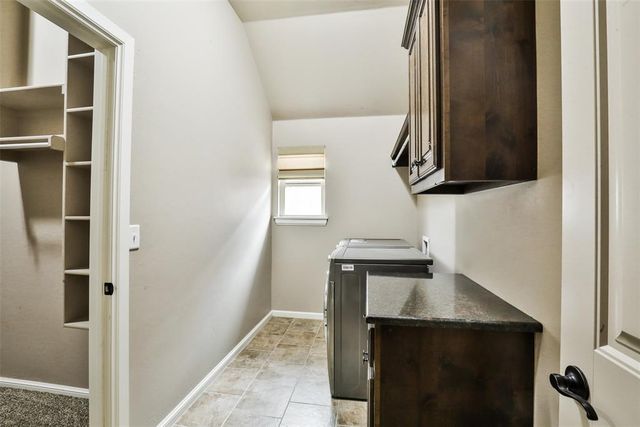 821 SE 7th Court, Moore, OK 73160