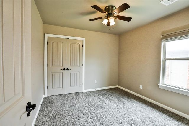 821 SE 7th Court, Moore, OK 73160