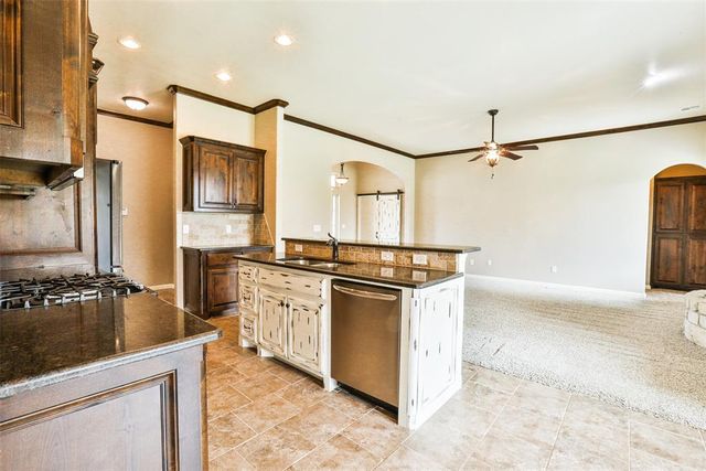 821 SE 7th Court, Moore, OK 73160