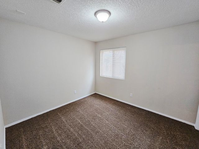 10640 CAPRICORN Place NW, Albuquerque, NM 87114