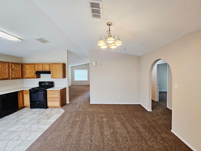 10640 CAPRICORN Place NW, Albuquerque, NM 87114