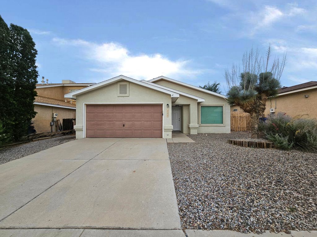 10640 CAPRICORN Place NW, Albuquerque, NM 87114