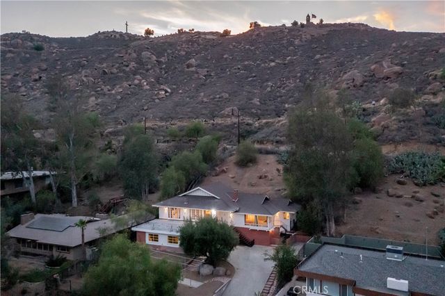 4227 Miramonte Place, Riverside, CA 92501