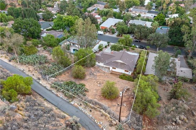 4227 Miramonte Place, Riverside, CA 92501