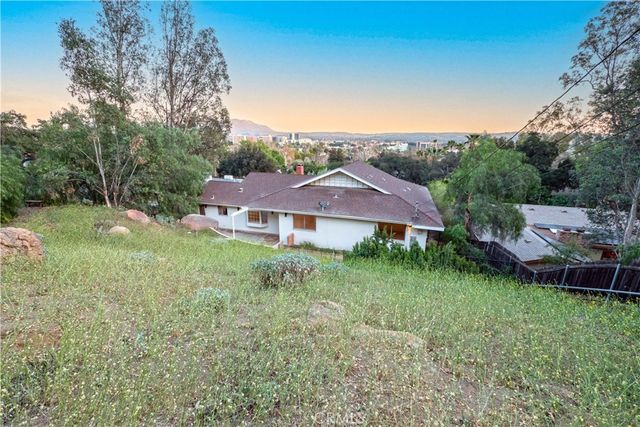 4227 Miramonte Place, Riverside, CA 92501