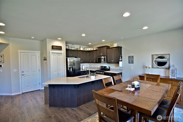 6717 281st Place NW, Stanwood, WA 98292